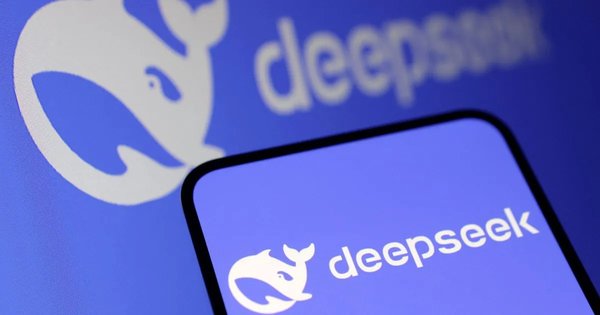 DeepSeek-V2：AI与量化投资的完美融合