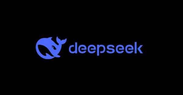 DeepSeek vs ChatGPT：开源AI的新星与行业巨头的较量