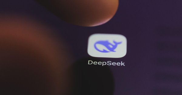 DeepSeek大模型：AI技术赋能城市管理的新引擎