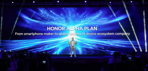 荣耀阿尔法战略：AI时代的开放生态新范式