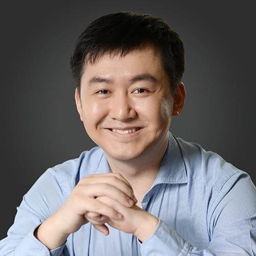 王小川与Transformer：人工智能技术的前沿探索