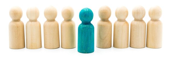 家族系统排列与逆袭人生：个人成长与家族关系的深度解析